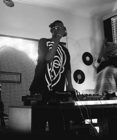 Dj Johnny By