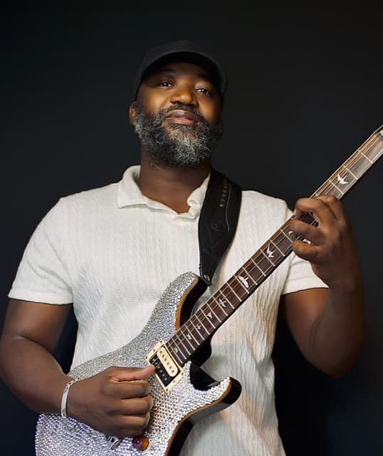 Xolani Guitars
